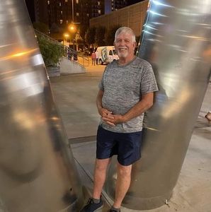 Meet your Posher, Robert d.